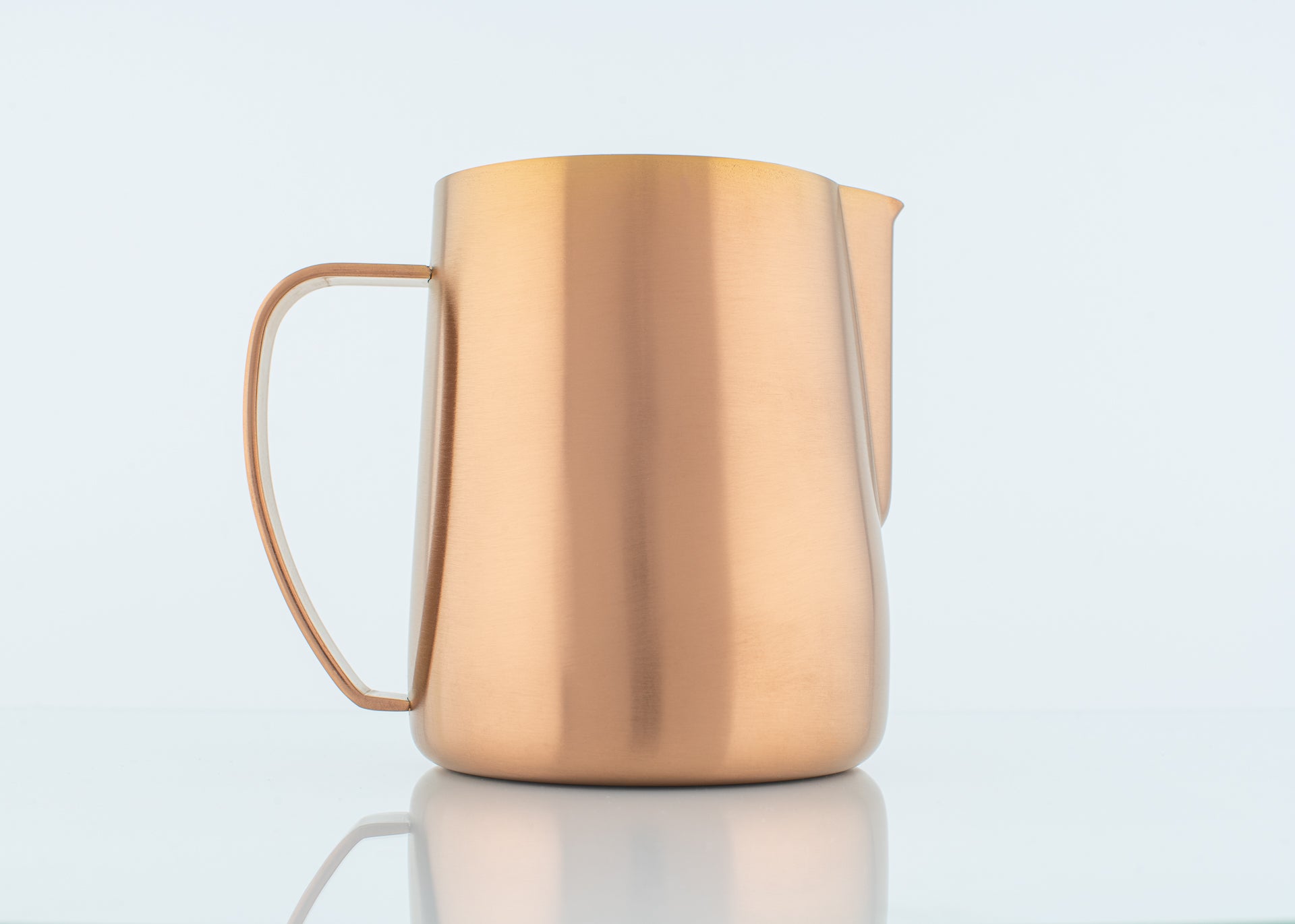 Ultra Sharp 2.0 - The World's Sharpest Latte Art Pitcher